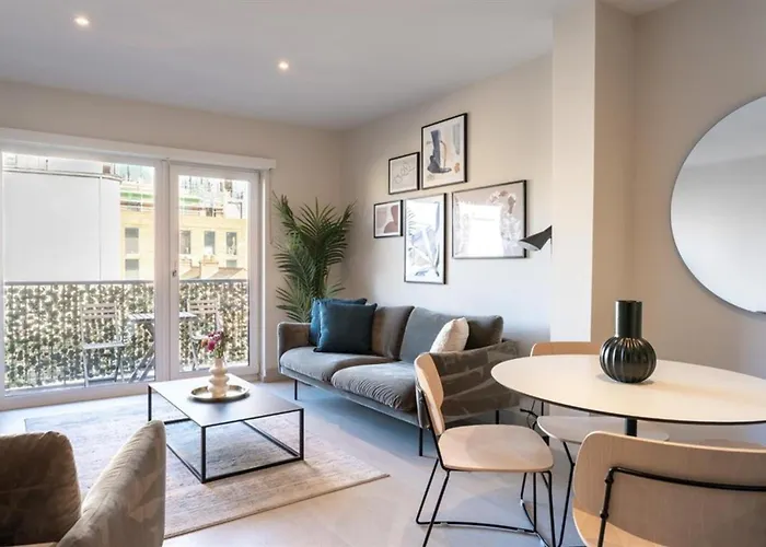 Montague Street Apartmán